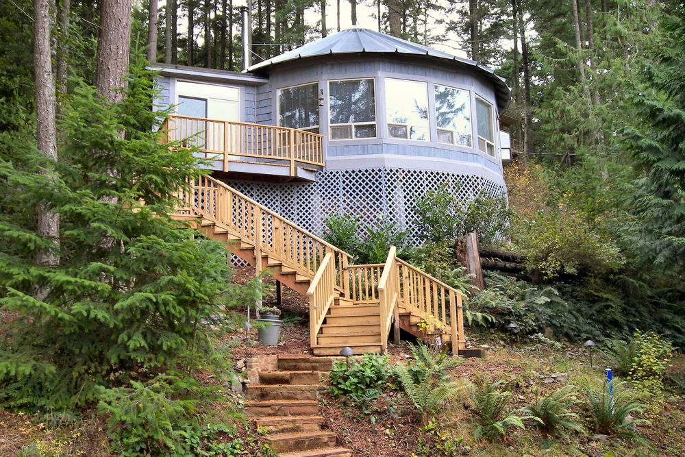 【YURT】COQUINA Cedar Thirty — Smiling Woods Yurts